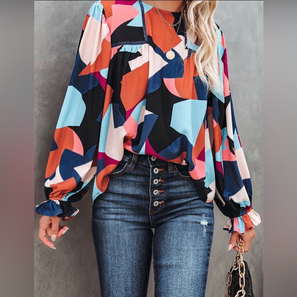 Abstract Puff Sleeve Blouse